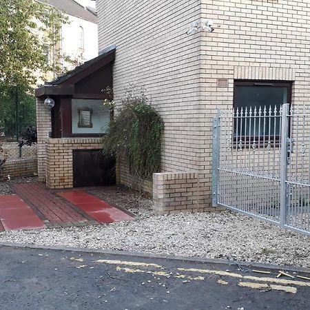 Bright City Centre House - Private Garden & Parking! Villa Glasgow Eksteriør bilde