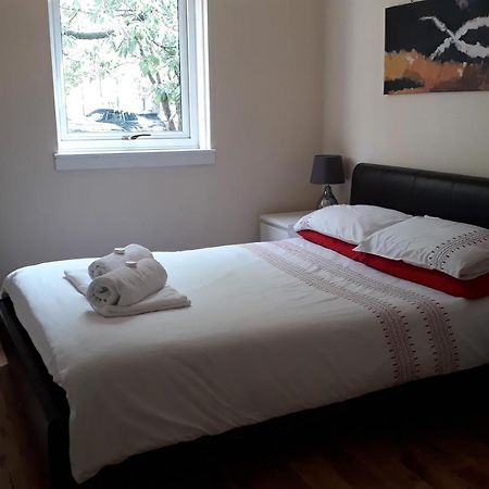 Bright City Centre House - Private Garden & Parking! Villa Glasgow Eksteriør bilde